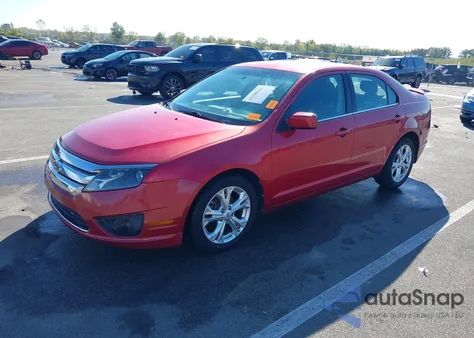 2012 Ford Fusion Se z USA, uszkodzony, nr VIN 3FAHP0HA5CR240571